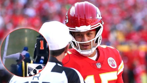 Did a ball boy call timeout for Chiefs during the Texans game