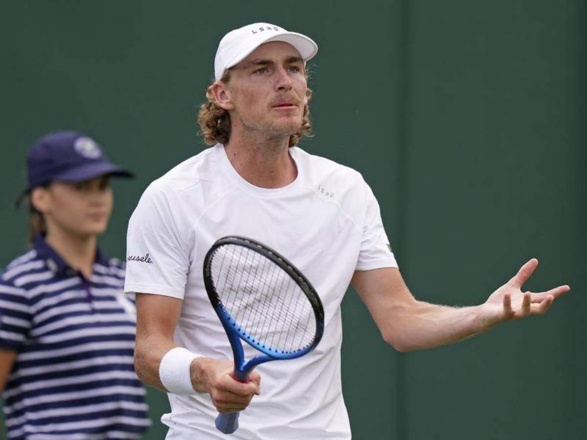 WATCH: Max Purcell loses temper with the chair umpire after bottling his lead against Andrey Rublev at the Wimbledon 2023