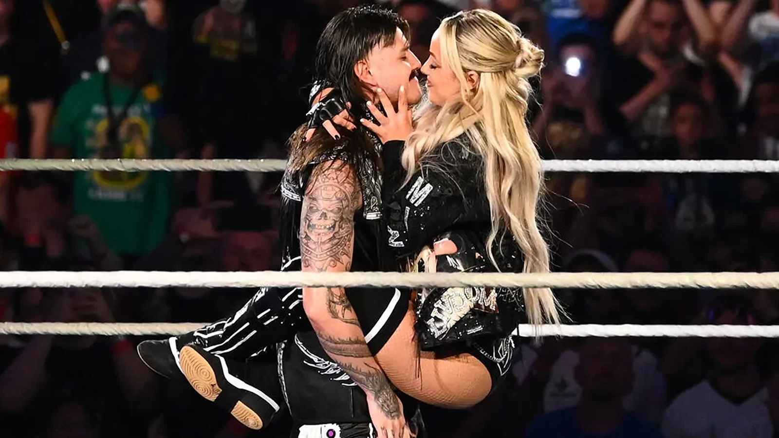 “Stay away,” Liv Morgan issues warning to 25-year-old star after latter hinted at stealing Dominik Mysterio from her